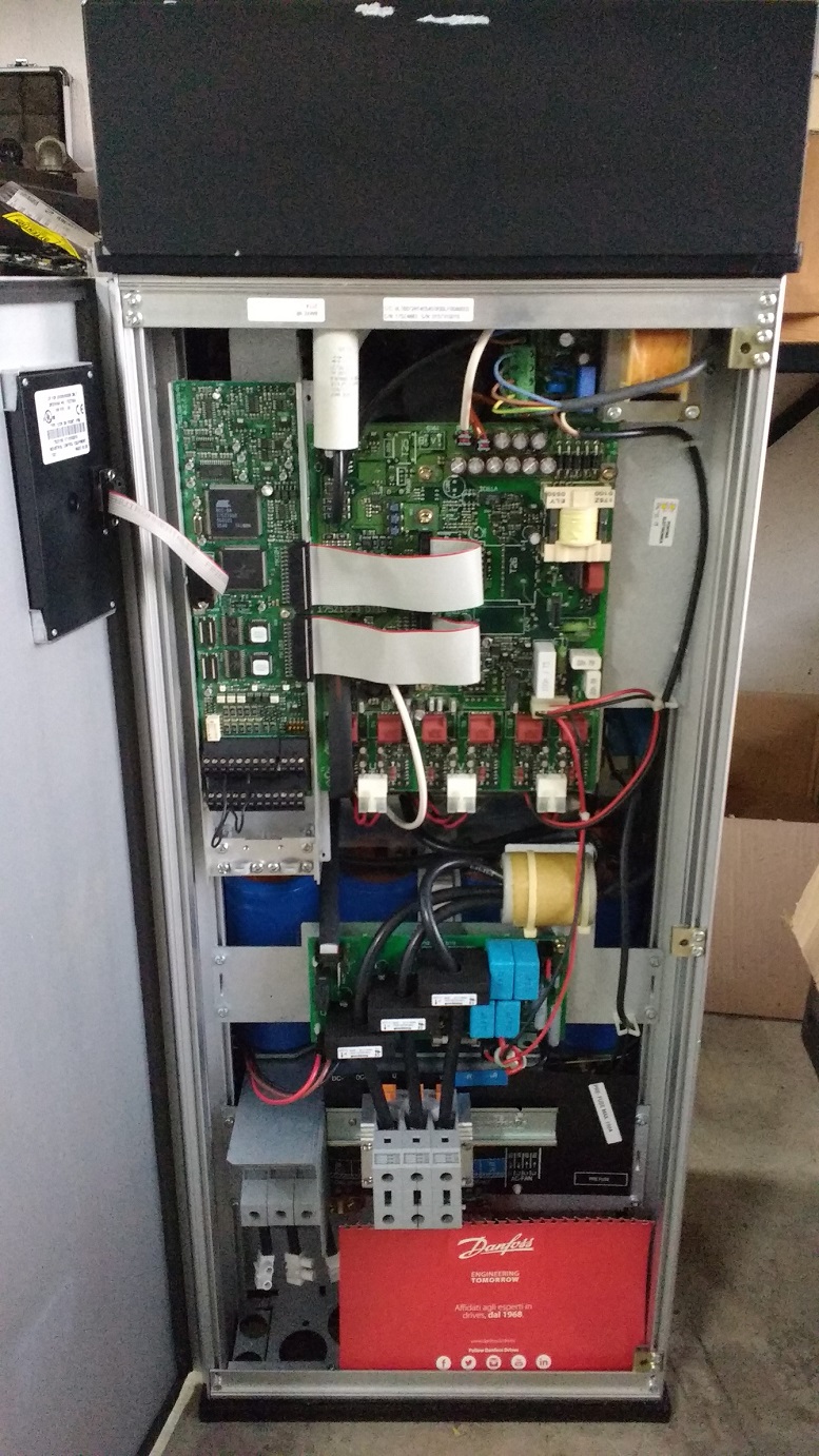 Riparazione inverter Danfoss VLT 5000 interno